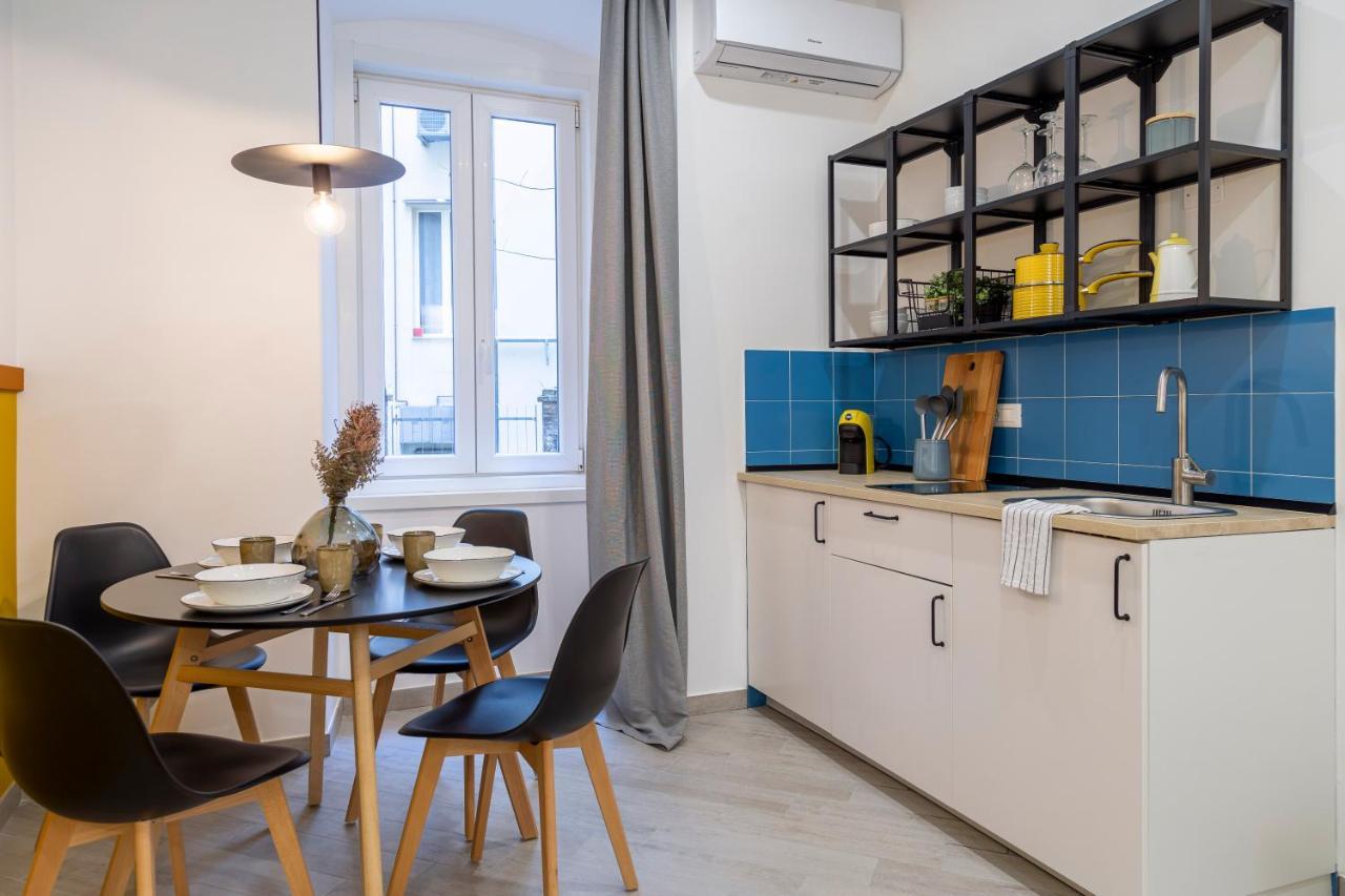 Stylish Apartment With An Arty Touch Fast Wifi Trieste Eksteriør billede
